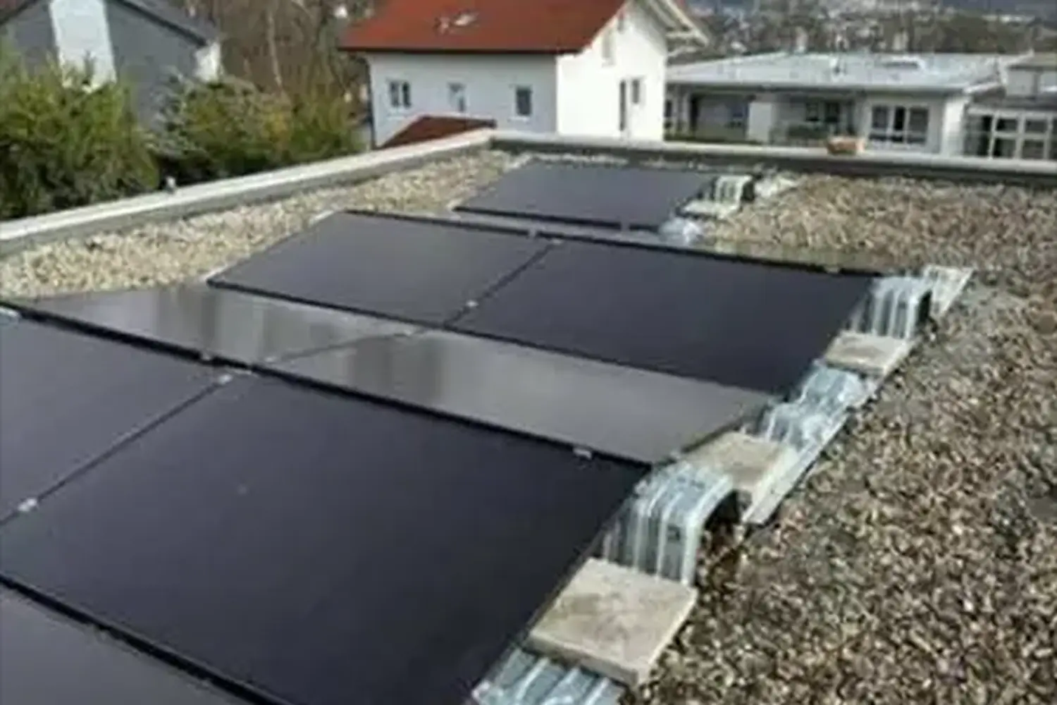 61449, Oberursel durch die Solarbund GmbH